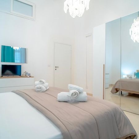 Dimora Dante 310 Apartment Bari Exterior photo